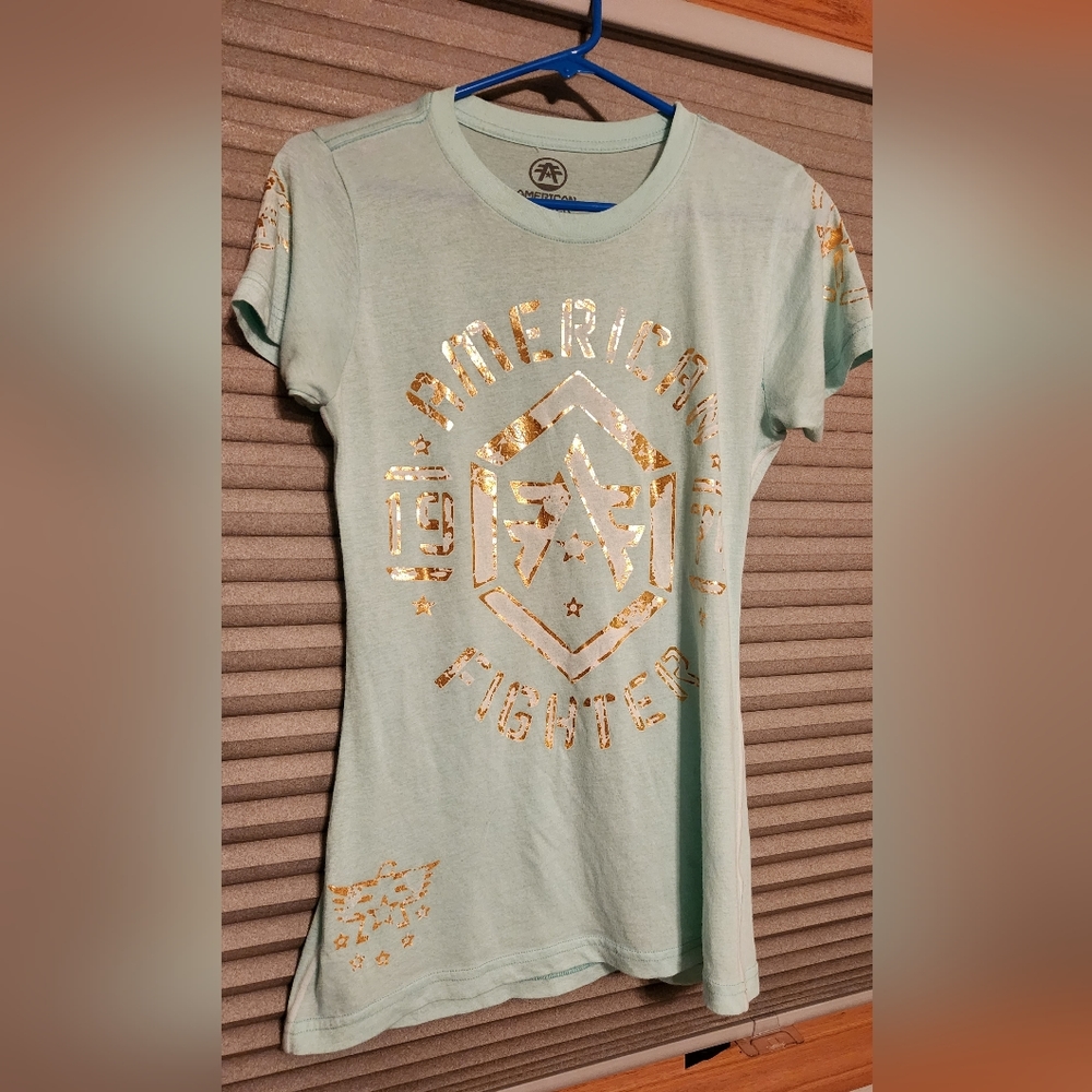 American Fighter top